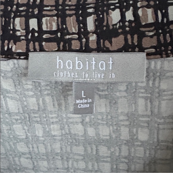 EUC Habitat Power Stretch Swing
Jacket Top Size Large - Picture 3 of 9